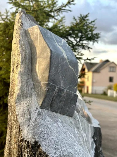 Skulptūra - Įmonės Logotipas