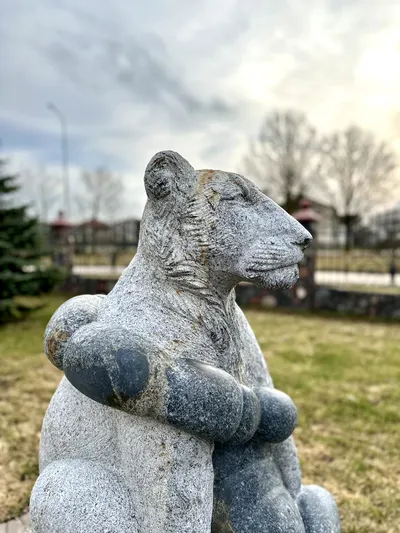 Skulptūra Zodiako ženklai - Liūtė ir Skorpionas