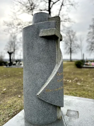 Paminklas - Dievo knyga