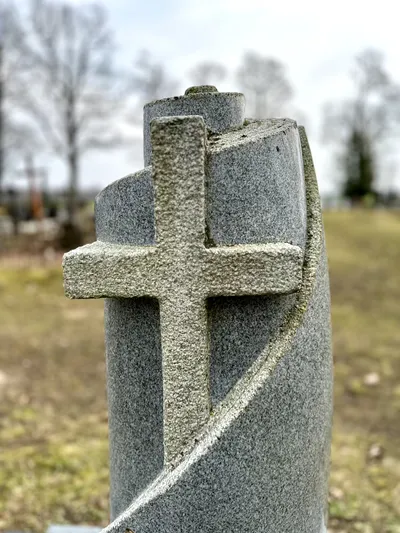 Paminklas - Dievo knyga