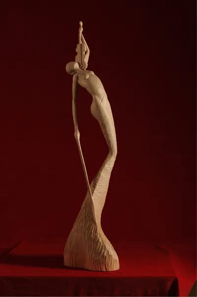 Skulptūra - Smuikininkė