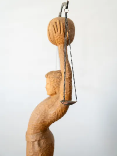 Skulptūra - Svarstyklės