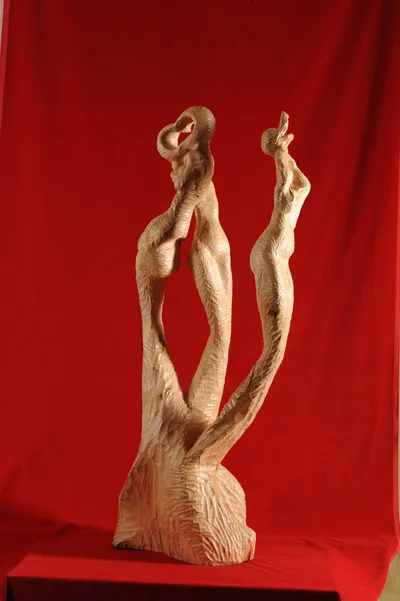 Skulptūra - Trečias Nereikalingas