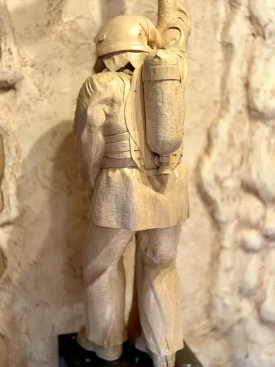 Skulptūra - Ugniagesys