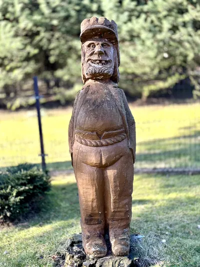 Skulptūra - Seneliukas