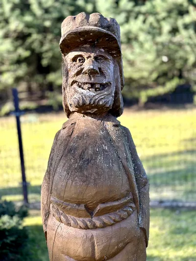 Skulptūra - Seneliukas